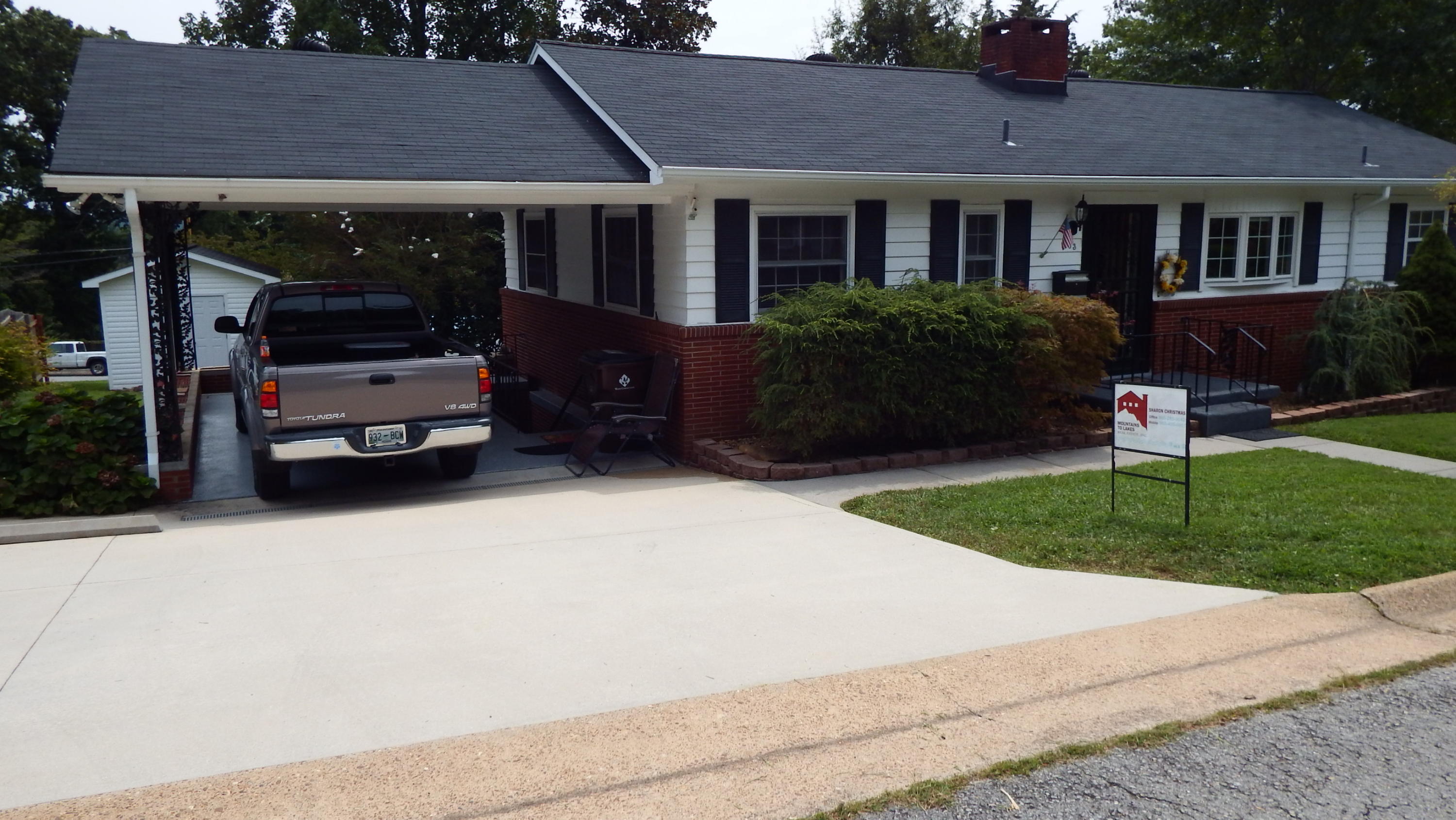 103 Olney Lane Oak Ridge, TN 37830 - Photo 9 of 15 DSCF2088