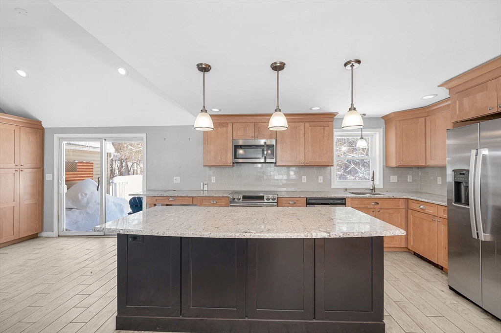 58 Campus Road Methuen, MA 01844 - Photo 12 of 36 Gallery Image 12