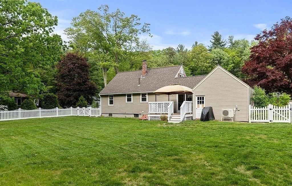 58 Campus Road Methuen, MA 01844 - Photo 4 of 36 Gallery Image 4