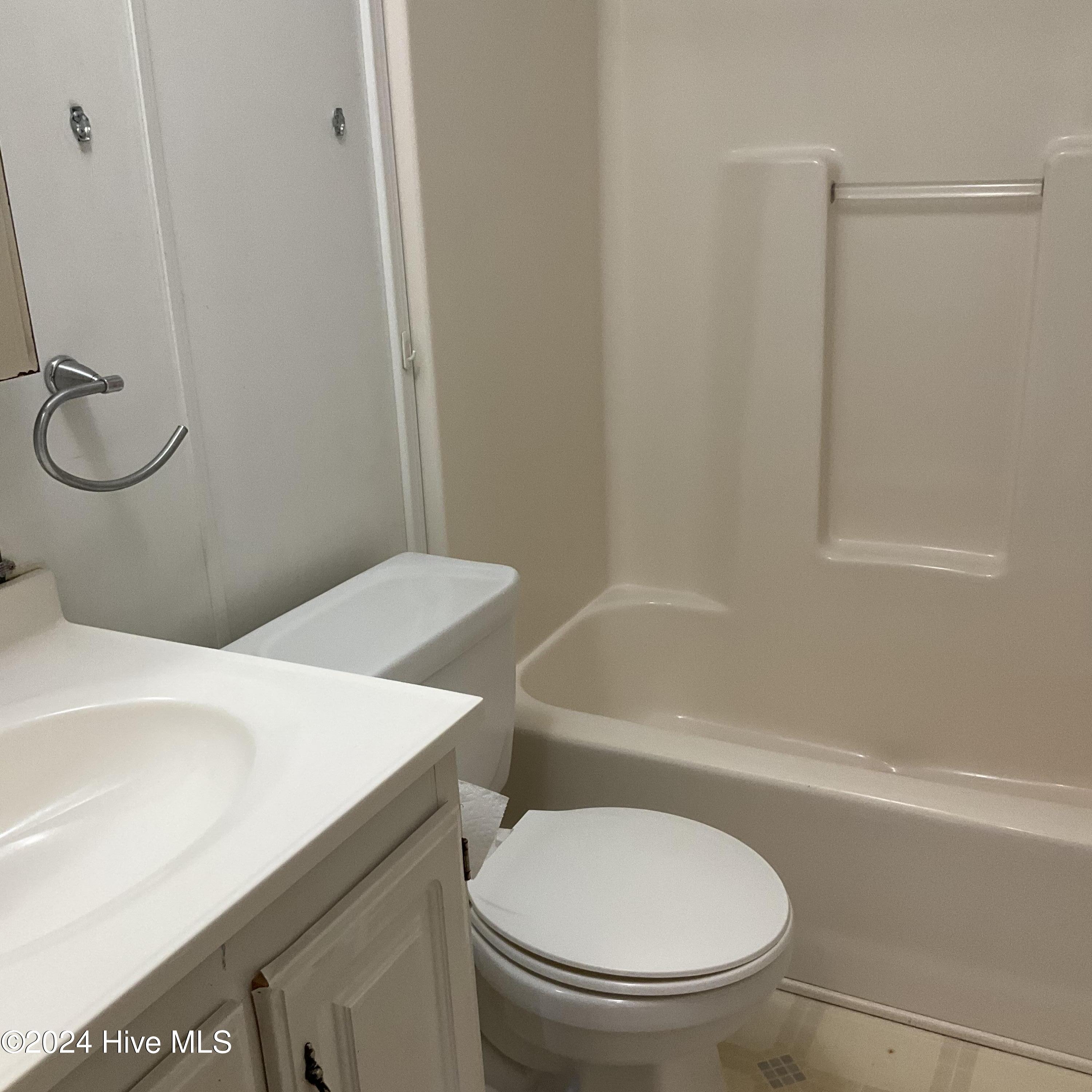 189 Barco Road Barco, NC 27917 - Photo 23 of 48 Hall Bath