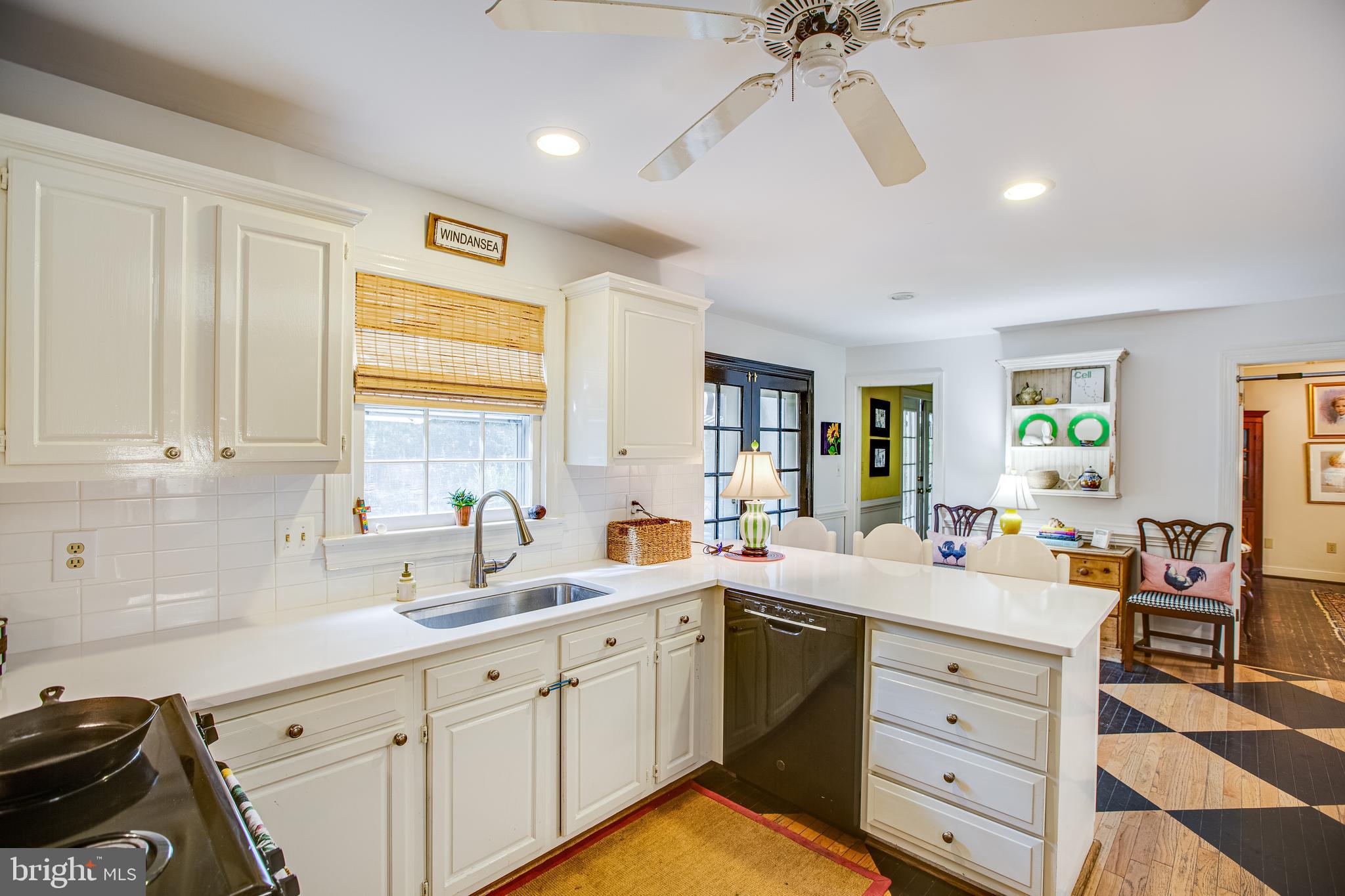 20 Aiken Road Fredericksburg, VA 22405 - Photo 4 of 33 a kitchen with a sink stove and cabinets