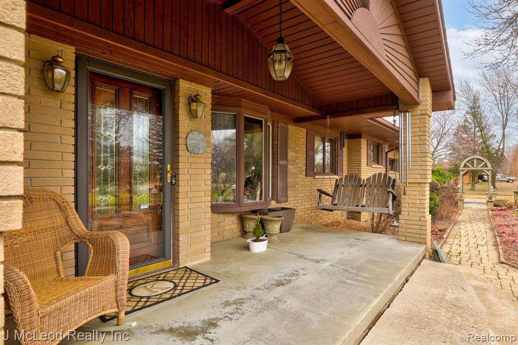 4922 Barnes Road Millington, MI 48746 - Photo 8 of 96