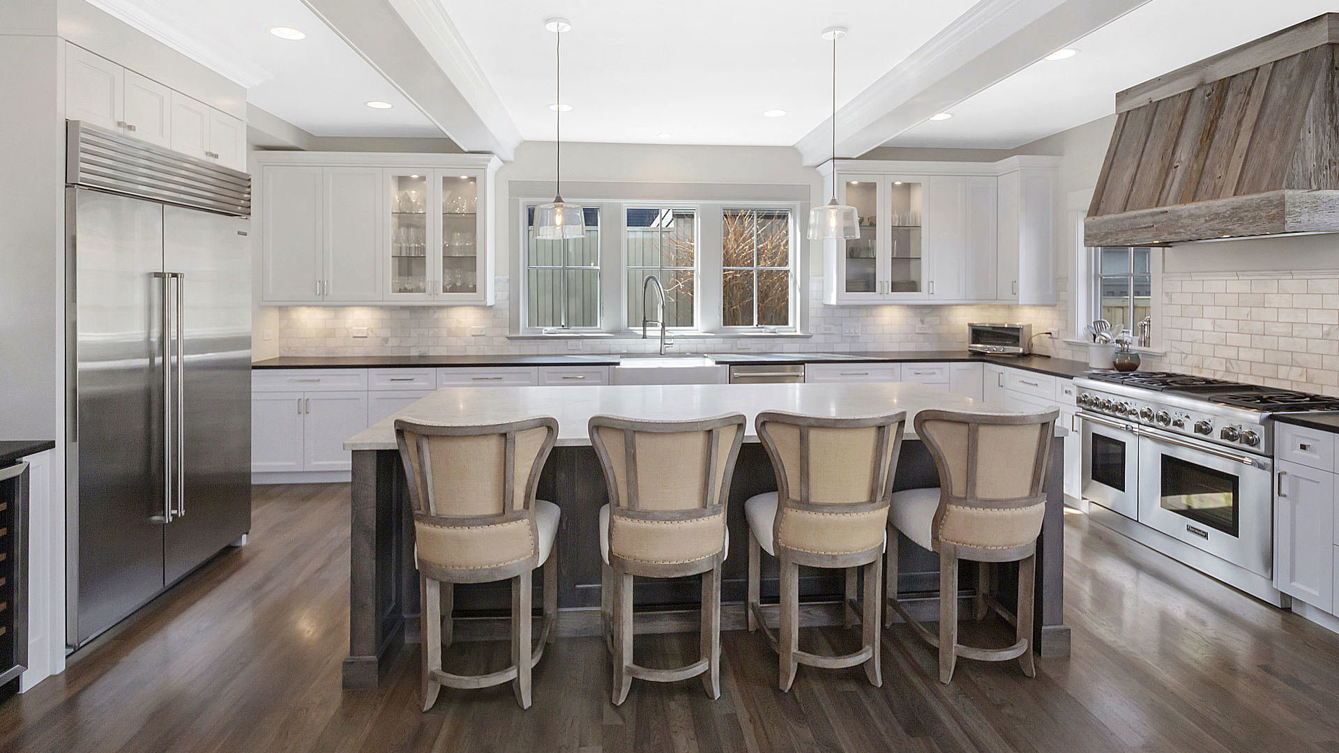 1616 Forest Avenue Wilmette, IL 60091 - Photo 2 of 34