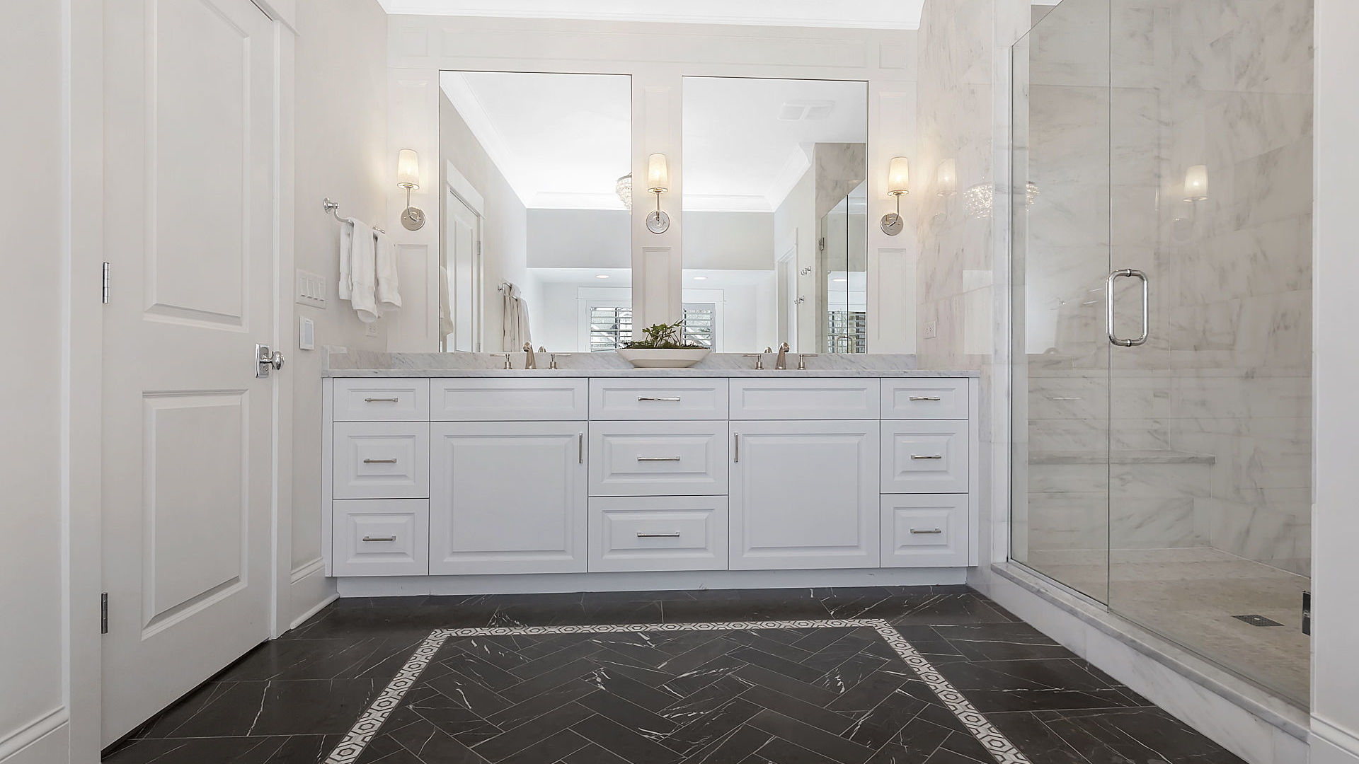 1616 Forest Avenue Wilmette, IL 60091 - Photo 15 of 34