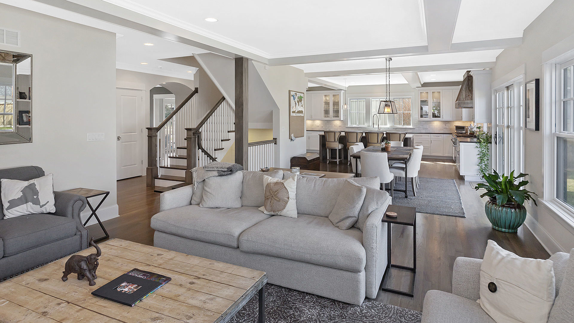 1616 Forest Avenue Wilmette, IL 60091 - Photo 4 of 34