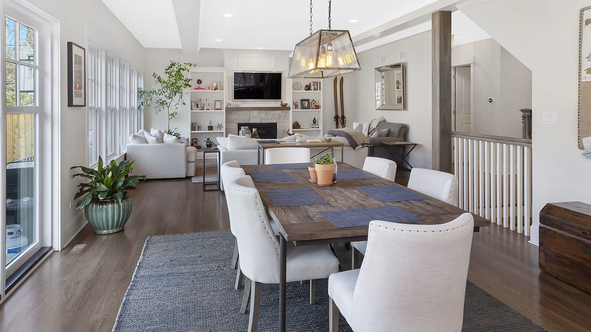 1616 Forest Avenue Wilmette, IL 60091 - Photo 6 of 34