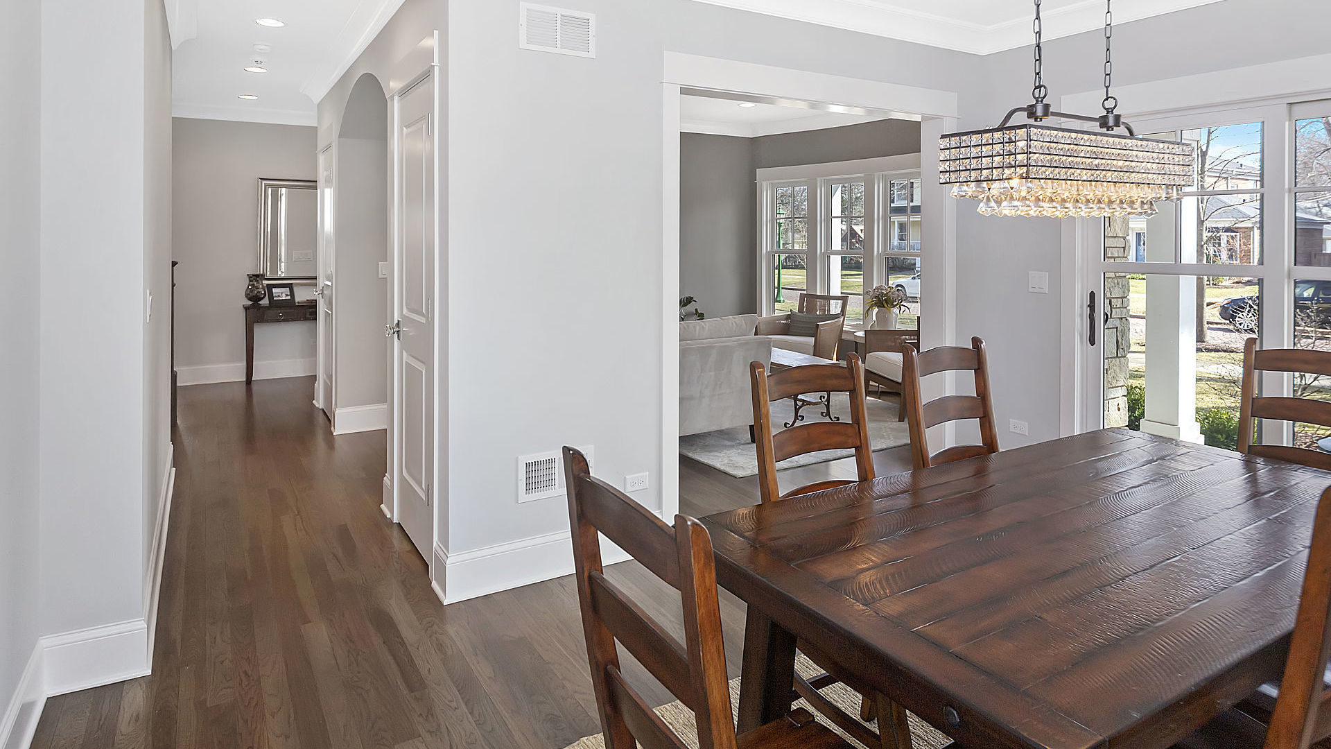 1616 Forest Avenue Wilmette, IL 60091 - Photo 10 of 34