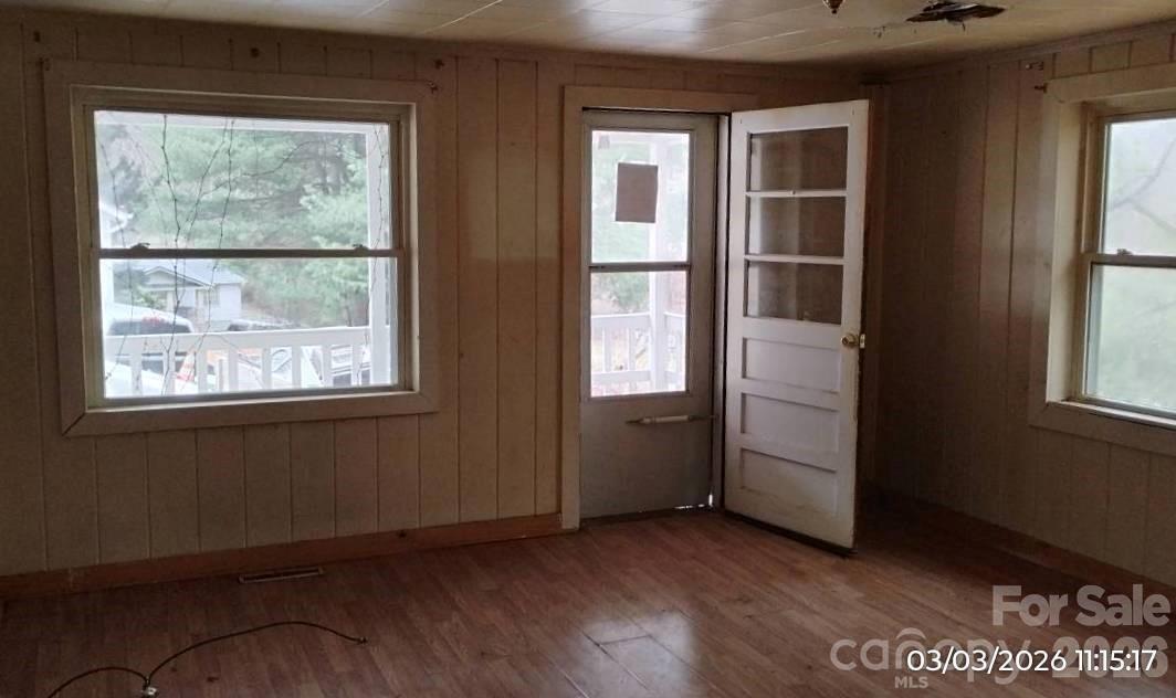 337 Red Bank Road Waynesville, NC 28786 - Photo 8 of 12