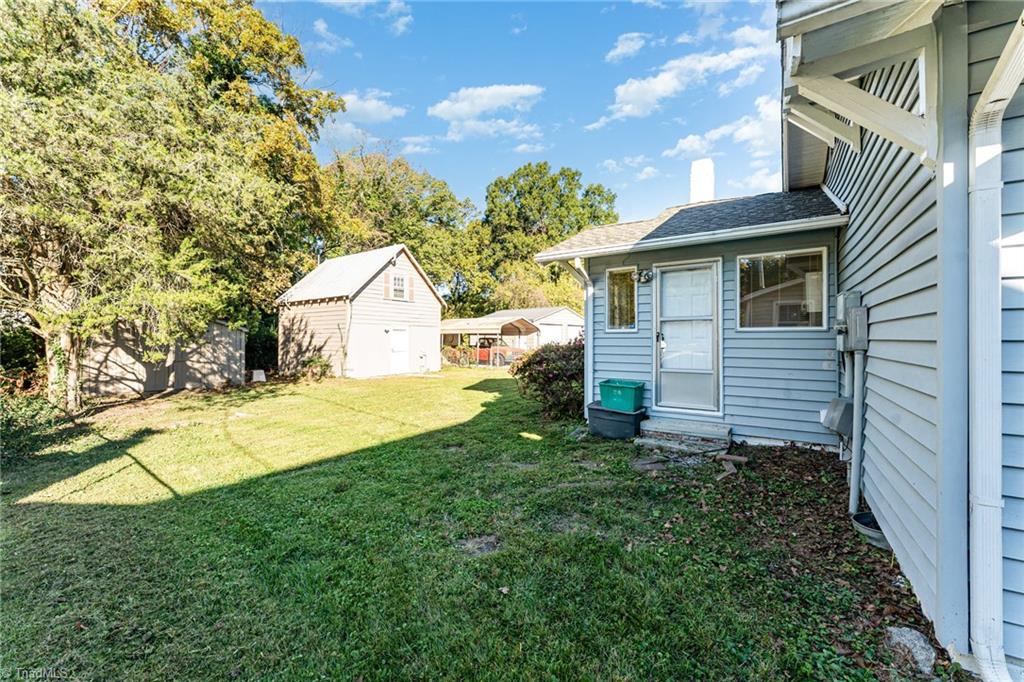 1005 Gordon Street High Point, NC 27260 - Photo 19 of 25