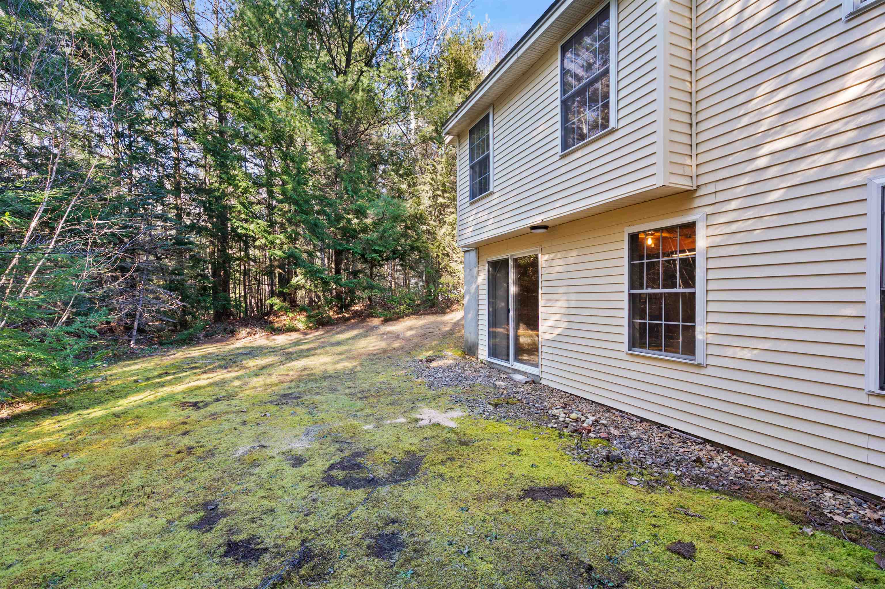 31 Henderson Road, Unit 5 Gilford, NH 03249 - Photo 19 of 24 Gallery Image 19