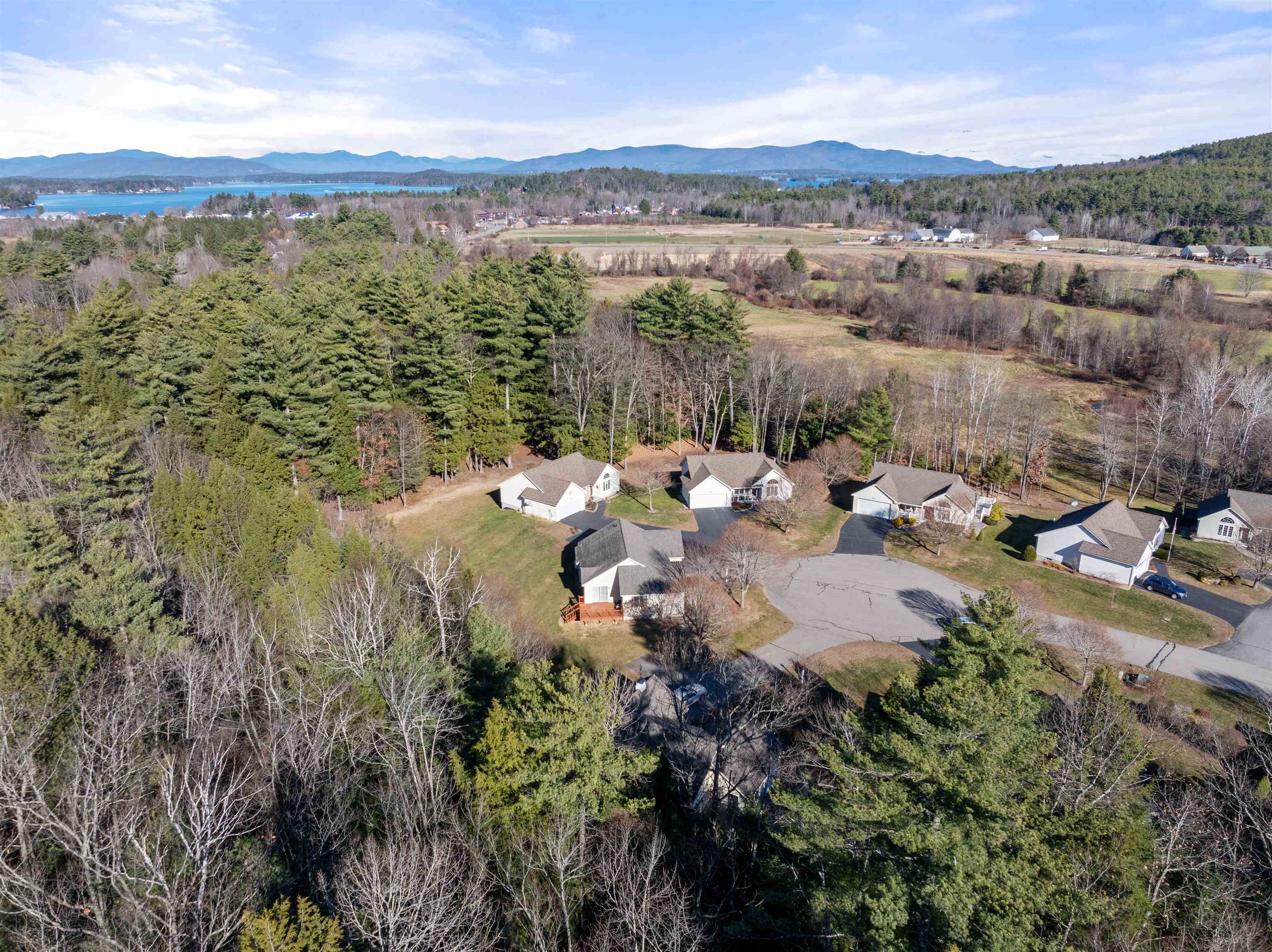 31 Henderson Road, Unit 5 Gilford, NH 03249 - Photo 23 of 24 Gallery Image 23