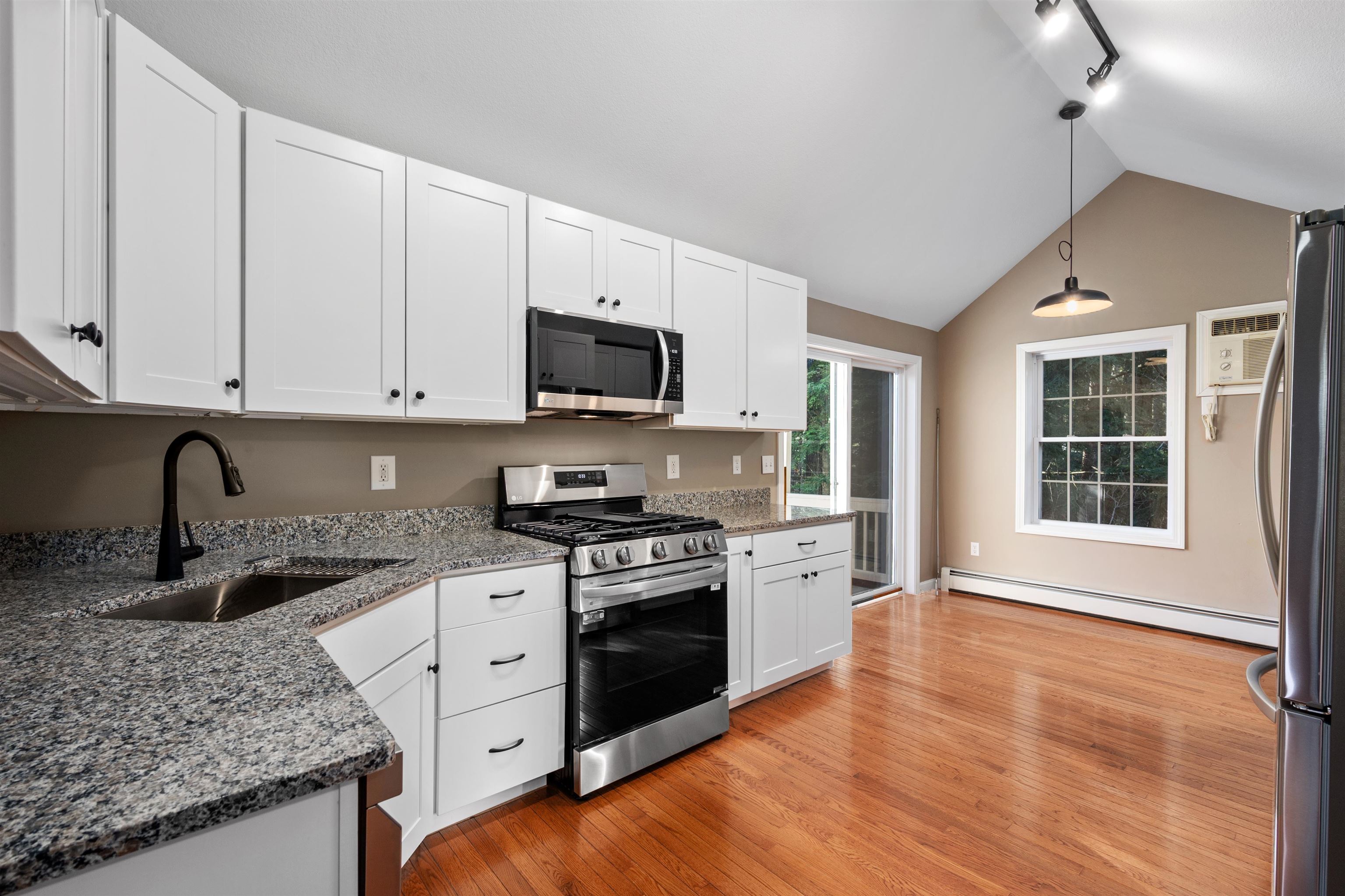 31 Henderson Road, Unit 5 Gilford, NH 03249 - Photo 6 of 24 Gallery Image 6