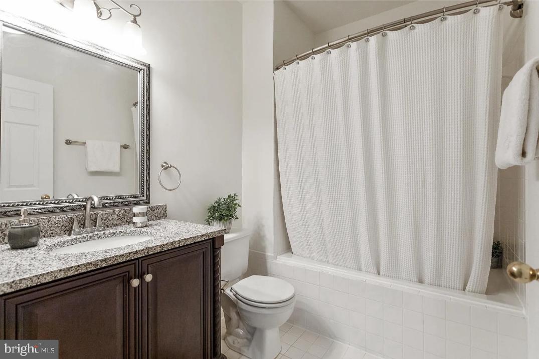 1300 K Windleaf Drive, Unit 154 Reston, VA 20194 - Photo 20 of 37
