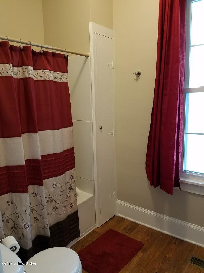 1619 Ruth Avenue Louisville, KY 40205 - Photo 14 of 21 First floor bath