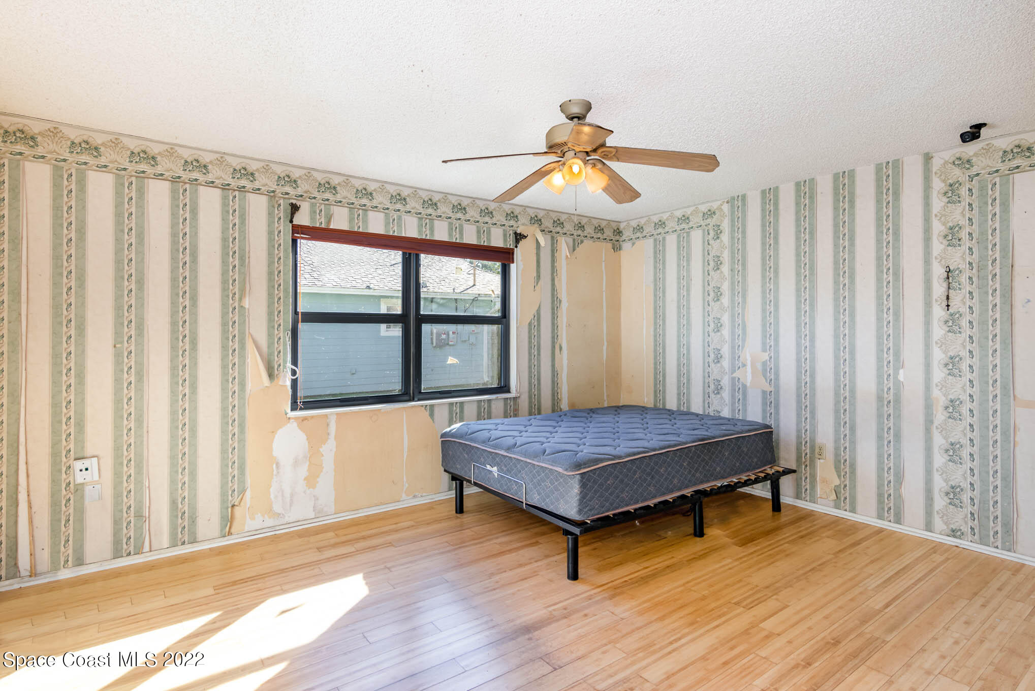 1060 Emerald Road Southeast Palm Bay, FL 32909 - Photo 8 of 20 3C7A6013-Edit