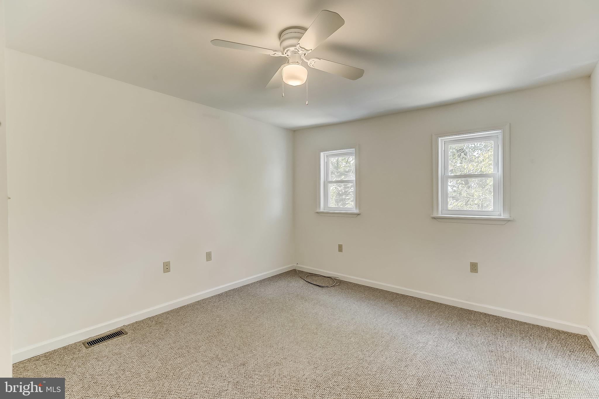 3992 Roland Avenue Baltimore, MD 21211 - Photo 19 of 23