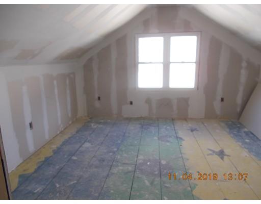 242 Plumtree Road Springfield, MA 01118 - Photo 15 of 22