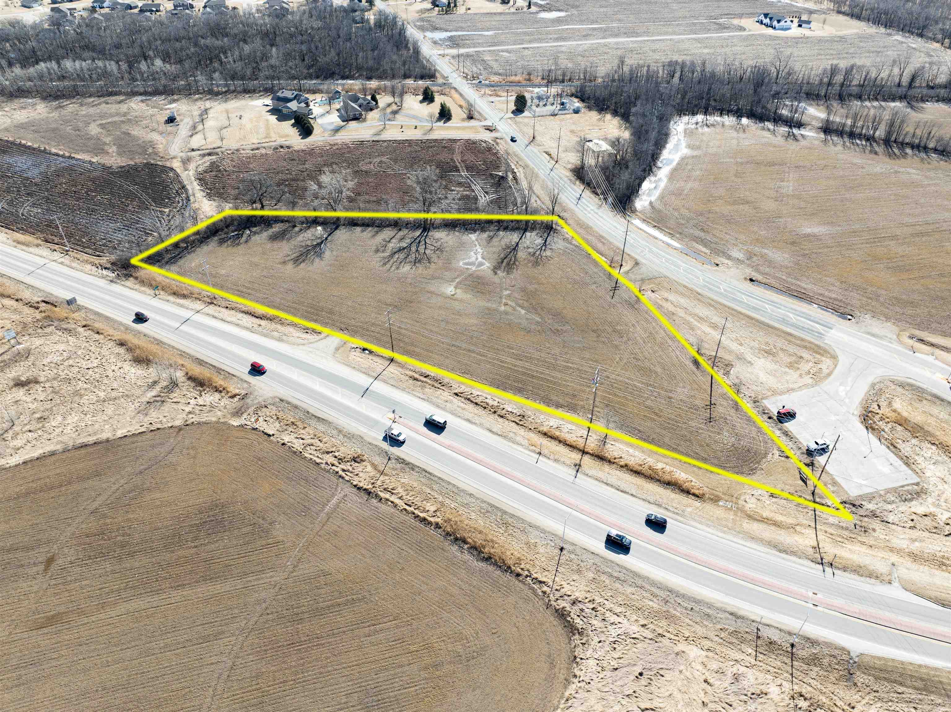 10 & 114 Sherwood, WI 54169 - Photo 6 of 9