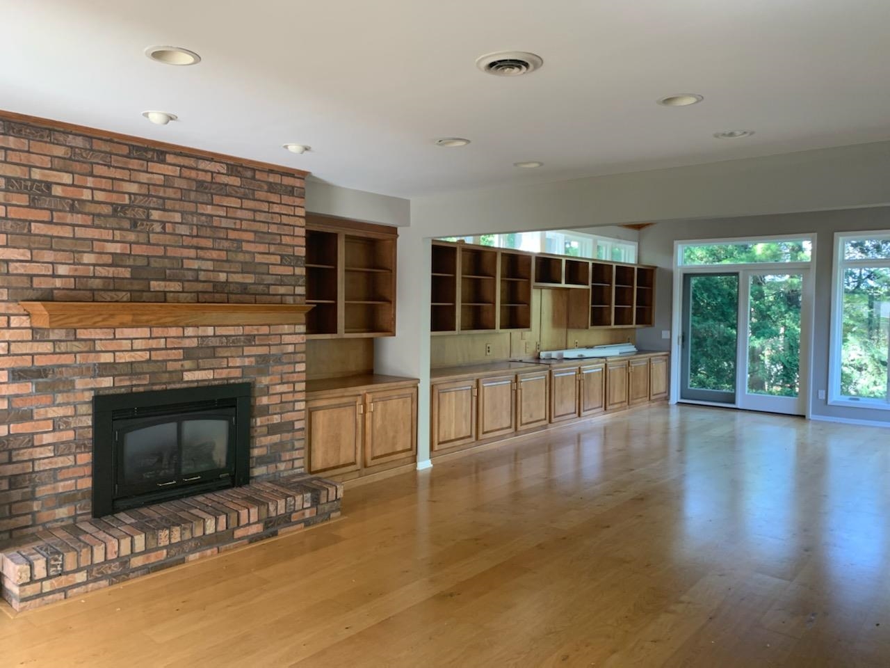 1308 Shirley Street Middleton, WI 53562 - Photo 5 of 55