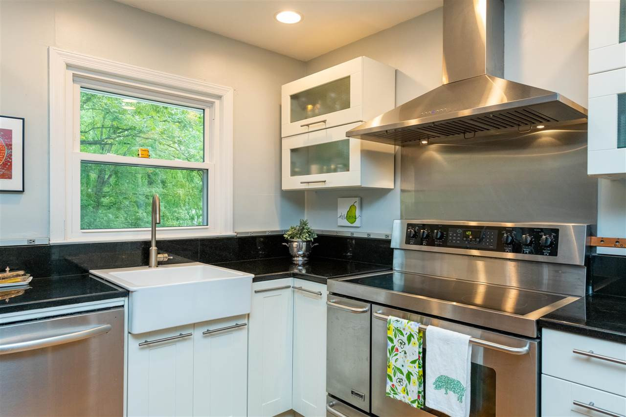 1409 Geneva Street Raleigh, NC 27606 - Photo 11 of 29 Photo 11