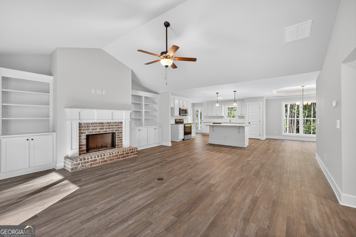 44 Sycamore Drive, Unit 17 Colbert, GA 30628 - Photo 3 of 27 Gallery Image 3