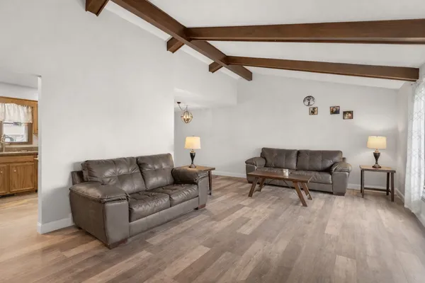 $375,000 | 543 Norman Drive, Cary, IL 60013