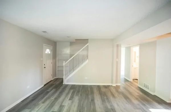 $2,800 | 805 Central Avenue, Matteson, IL 60443