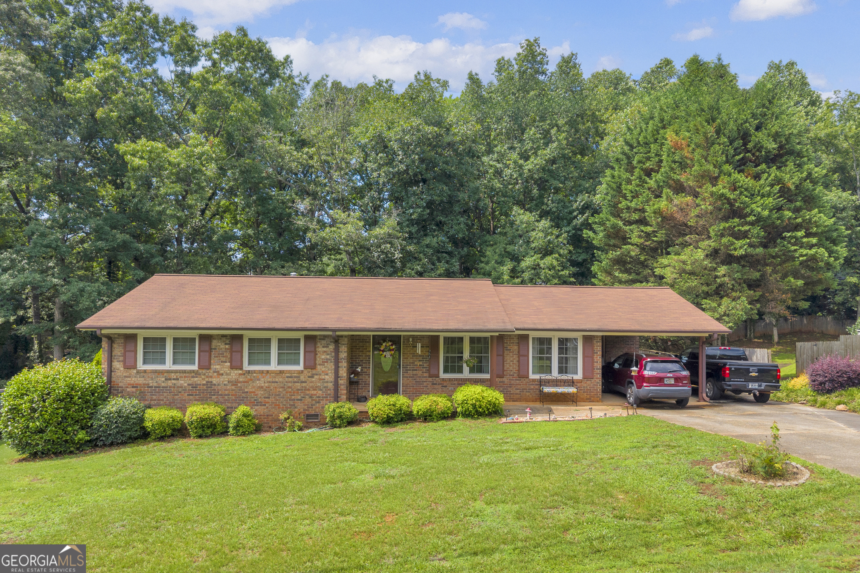 751 Collier Road Toccoa, GA 30577 - Photo 4 of 47