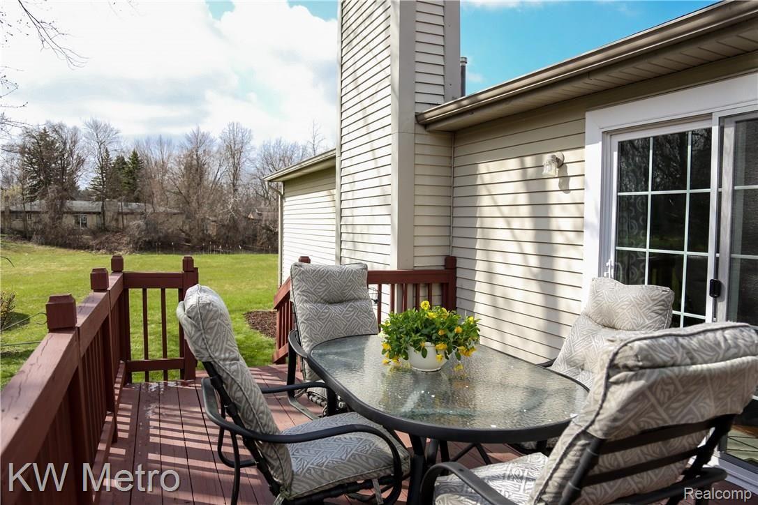 542 Hidden Ridge Drive Troy, MI 48083 - Photo 42 of 46 Hidden Ridge-48.jpg