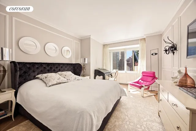 $2,300,000 | 301 West 57th Street, Unit 16D | Hell's Kitchen