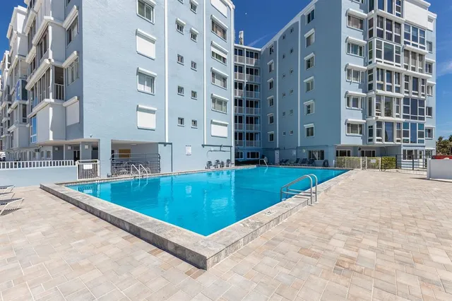 $849,000 | 5300 Gulf Drive, Unit 204, Holmes Beach, FL 34217