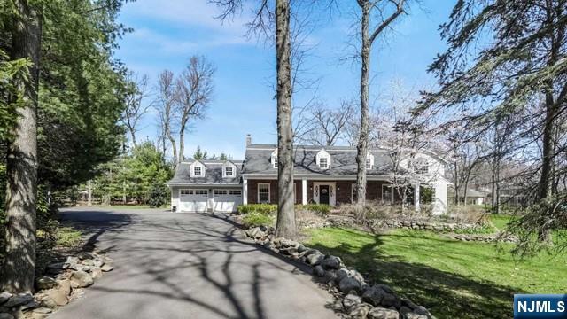 202 Chestnut Ridge Road Saddle River, NJ 07458 - Photo 5 of 50