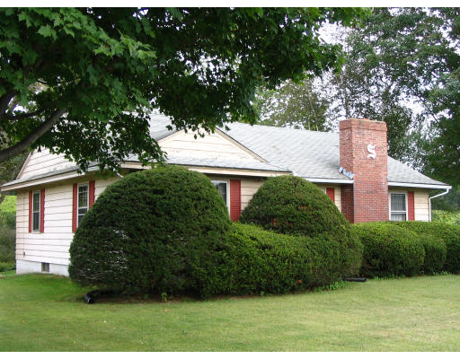 246 Meadow Road Montague, MA 01351 - Photo 3 of 3 Gallery Image 3