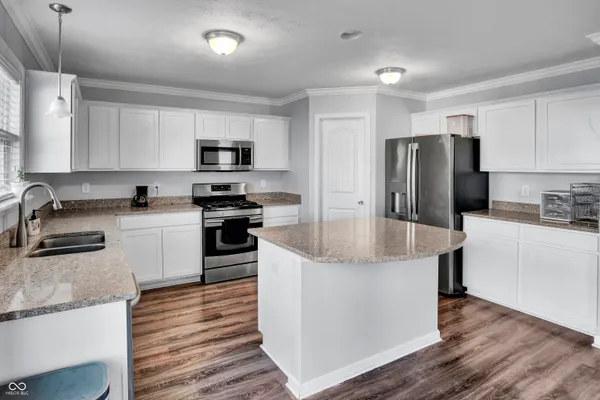 $334,900 | 2034 Buckthorn Drive, Columbus, IN 47201