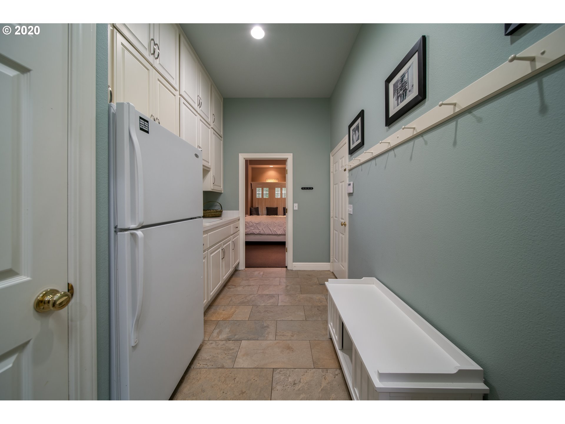 1111 South Military Road Portland, OR 97219 - Photo 22 of 24 Gallery Image 22
