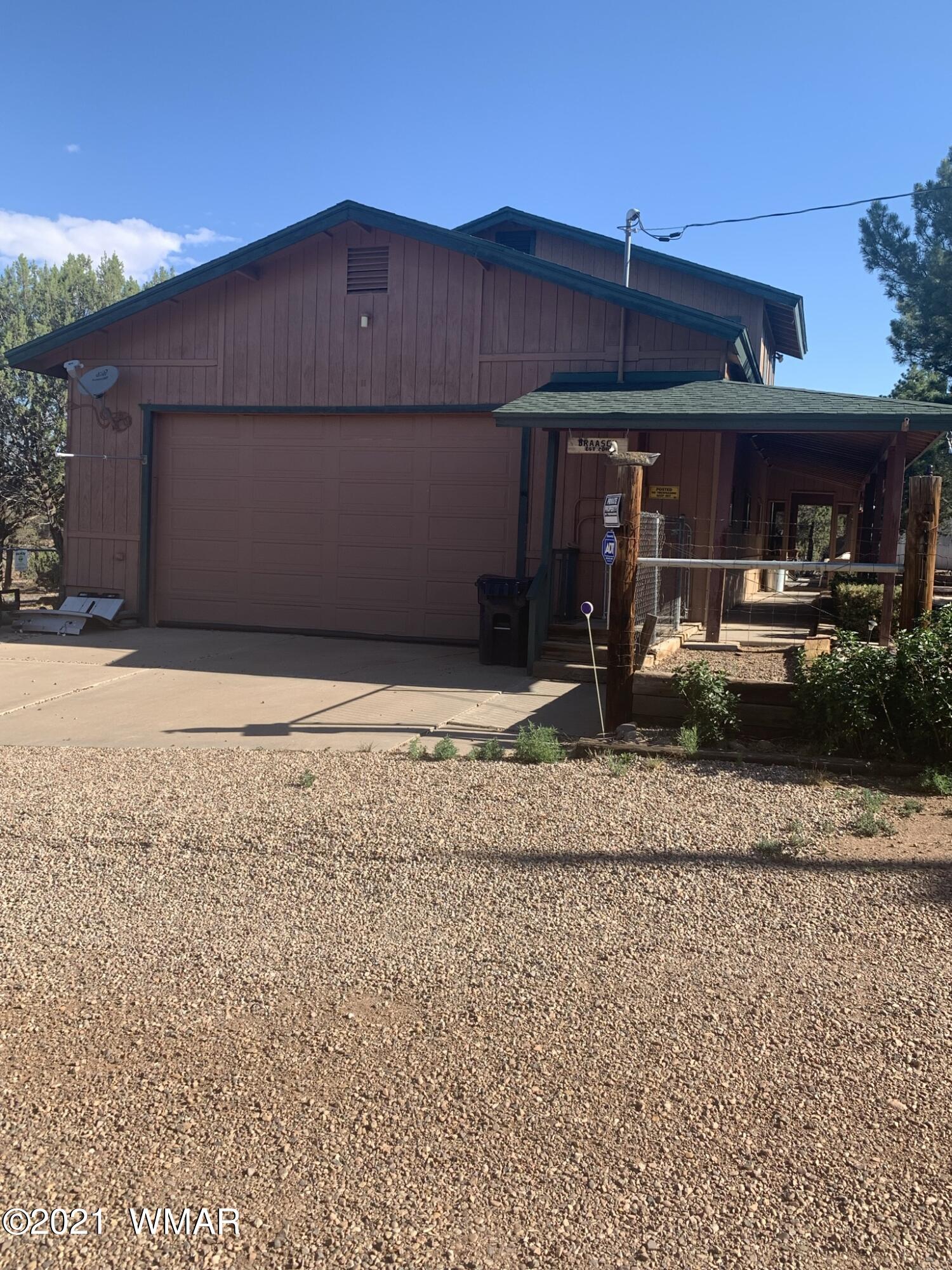 2165 Graphite Road Clay Springs, AZ 85923 - Photo 3 of 29 Gallery Image 3