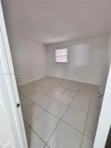 $1,900 | 430 Commodore Drive, Unit 104, Plantation, FL 33325