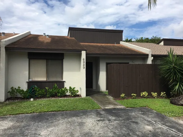 $2,675 | 6989 Northwest 29th Lane, Fort Lauderdale, FL 33309