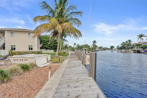 $1,700 | 199 East McNab Road, Unit 107, Pompano Beach, FL 33060