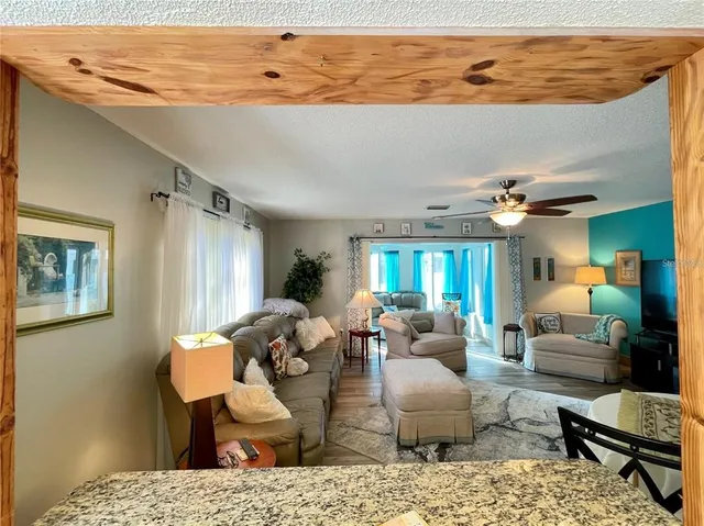 $2,000 | 3495 Tree Line Court, Unit 8, Sarasota, FL 34231