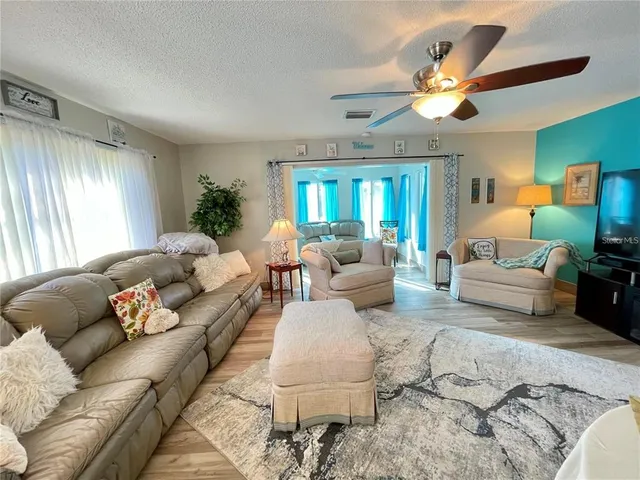 $2,000 | 3495 Tree Line Court, Unit 8, Sarasota, FL 34231