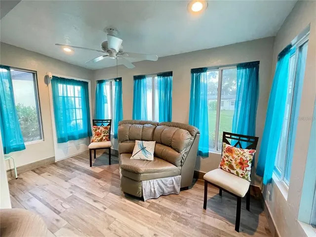 $2,000 | 3495 Tree Line Court, Unit 8, Sarasota, FL 34231