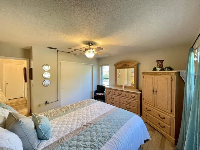 $2,000 | 3495 Tree Line Court, Unit 8, Sarasota, FL 34231