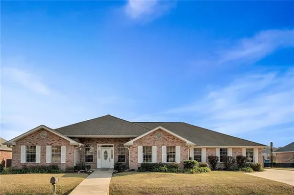 $2,800 | 629 Willowdale Boulevard, Luling, LA 70070