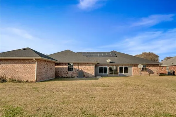 $2,800 | 629 Willowdale Boulevard, Luling, LA 70070