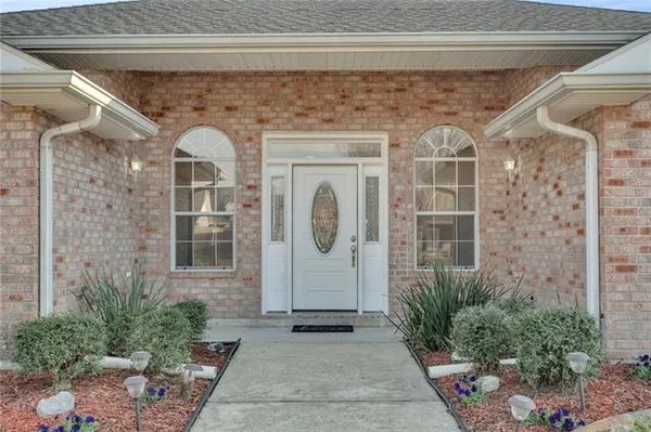 $2,800 | 629 Willowdale Boulevard, Luling, LA 70070