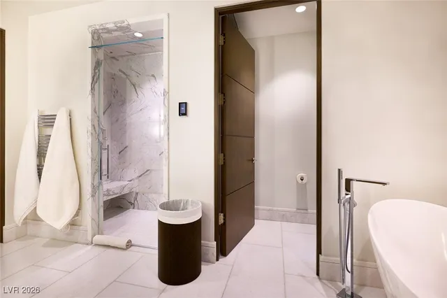 $13,500,000 | 11665 Smt Clb Drive, Unit 306, Las Vegas, NV 89135