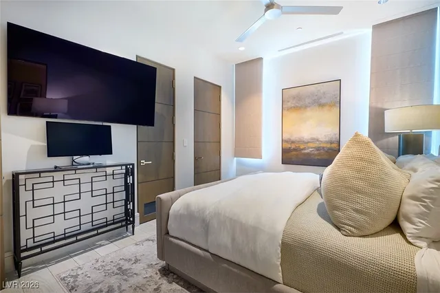 $13,500,000 | 11665 Smt Clb Drive, Unit 306, Las Vegas, NV 89135