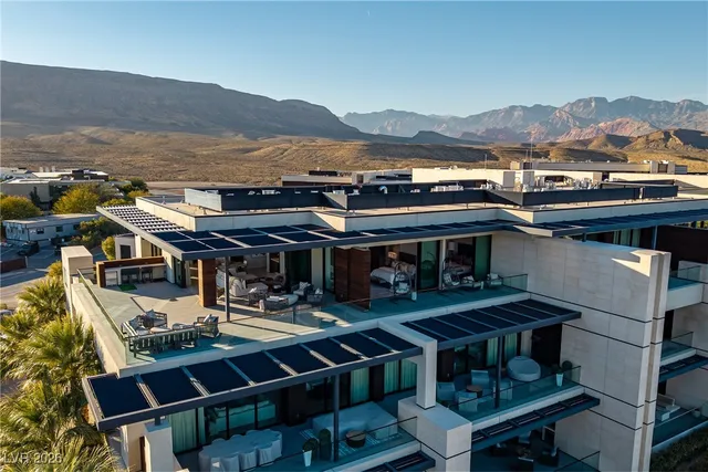 $13,500,000 | 11665 Smt Clb Drive, Unit 306, Las Vegas, NV 89135