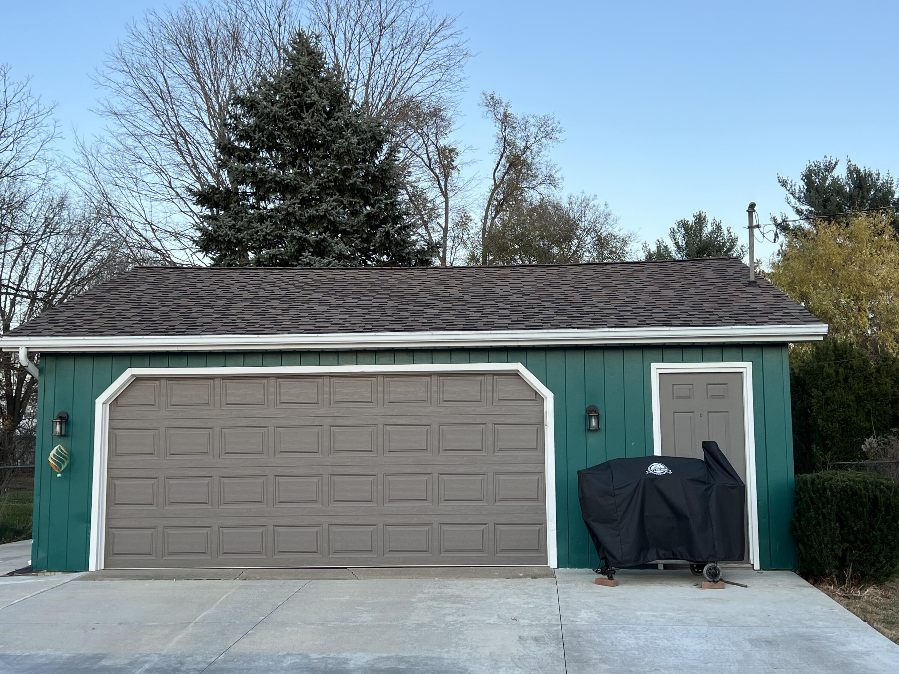 731 Clark Road Ceresco, MI 49033 - Photo 4 of 42 2 car garage